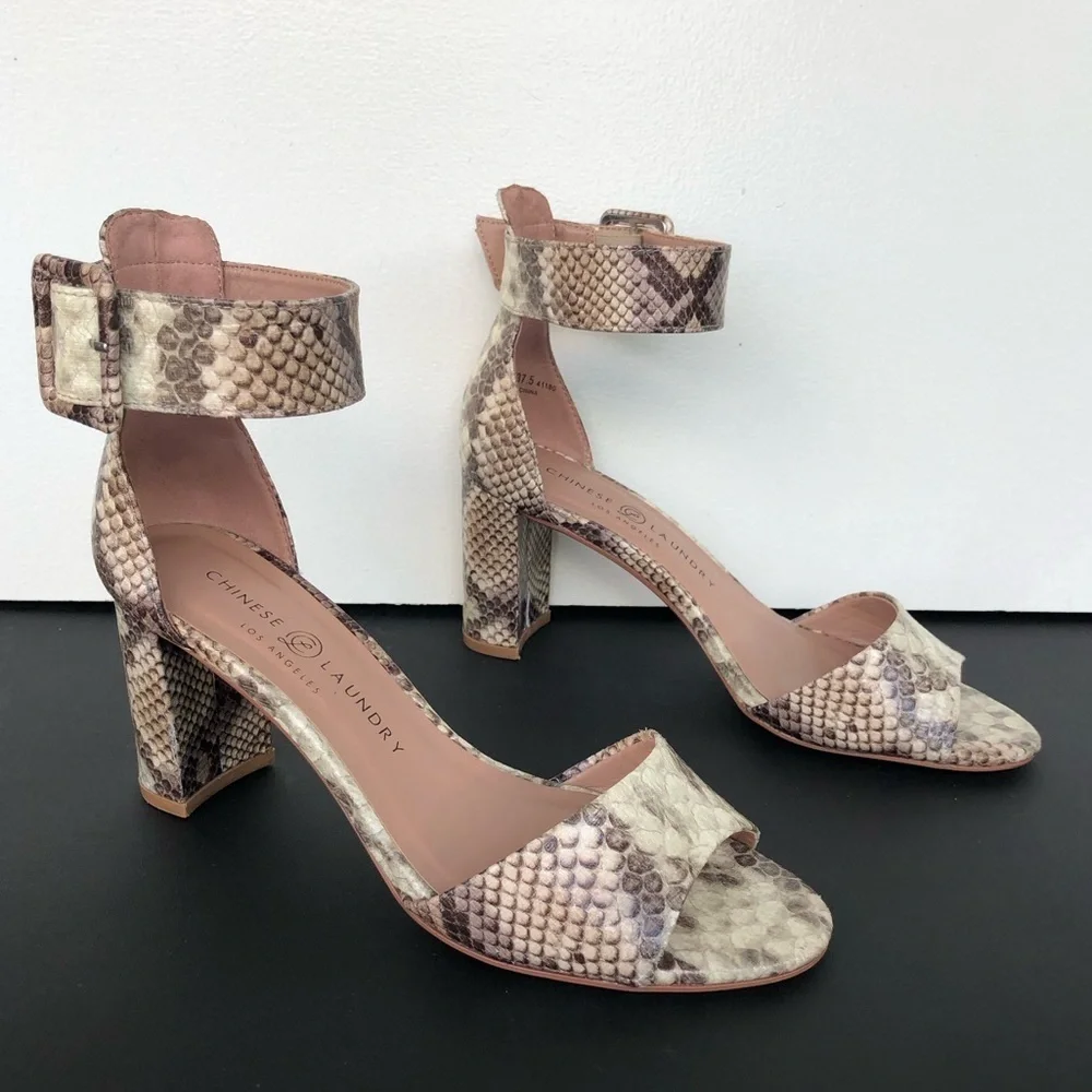 Chinese Laundry Rumor Snakeskin open toe heeled sandals Size 7